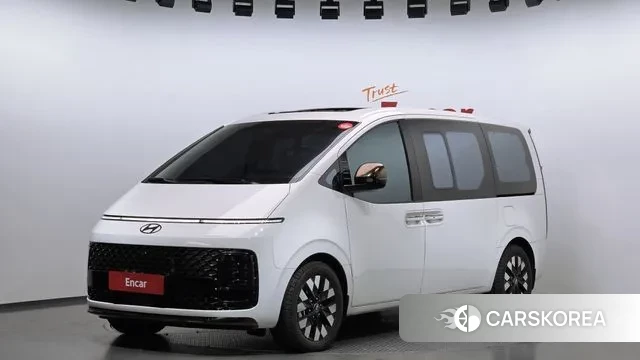 Hyundai Staria 2024 Белый из Кореи