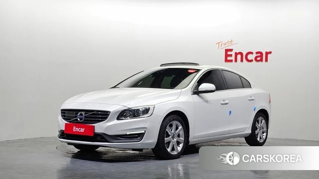 Volvo S60 2018 Белый из Кореи