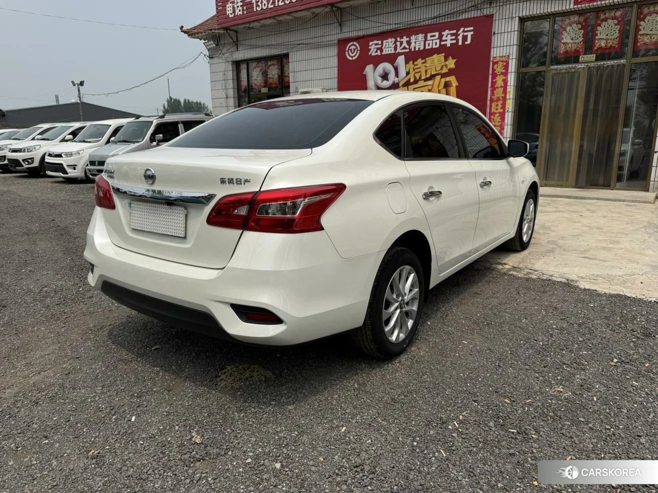 Nissan Xuan Yi 2024 Белый из Китая