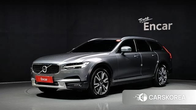 Volvo V90 Cross-Country 2019 Серый из Кореи