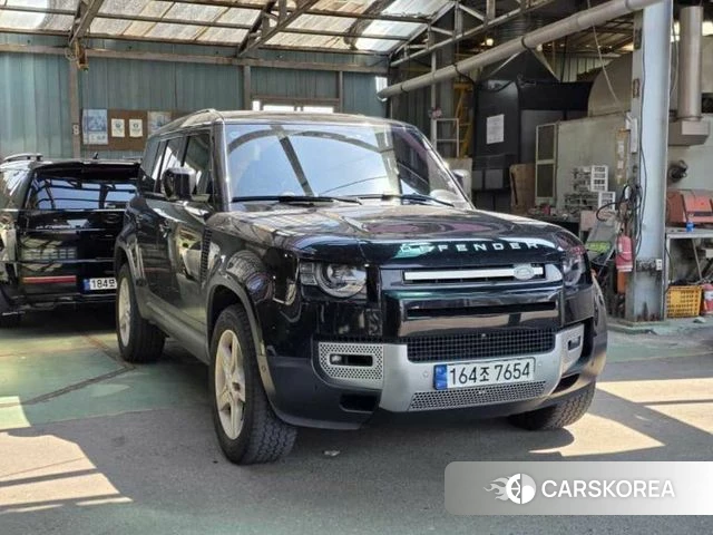 Land Rover Defender (L663) 2022 Черный из Кореи