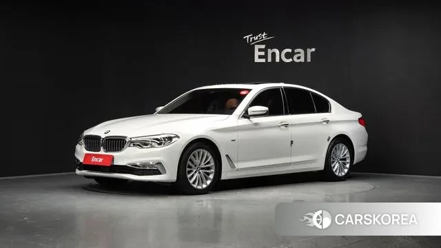 BMW 5 Series (G30) 2018 Белый из Кореи