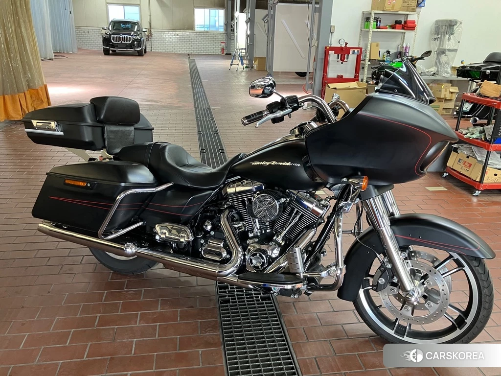 Проданный Harley-Davidson Road Glide FLTRXS1750 2015 из Японии, фото 2