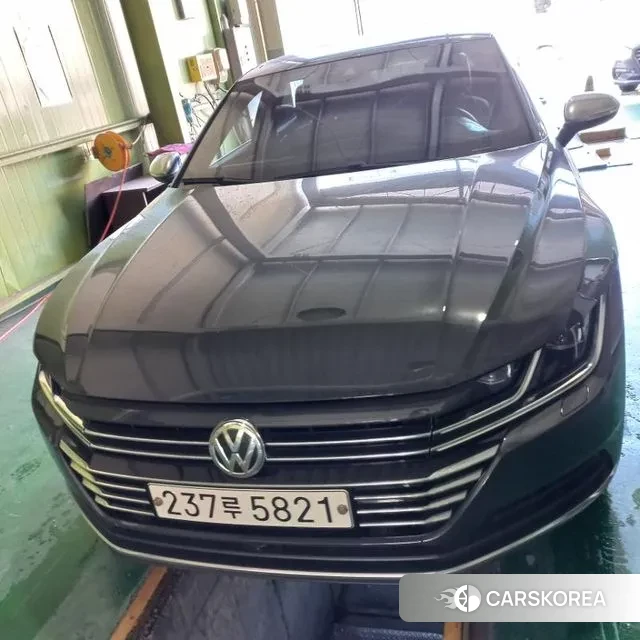 Volkswagen Arteon 2019 Серый из Кореи