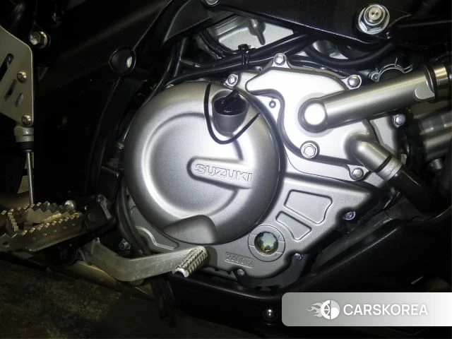 Engine photo