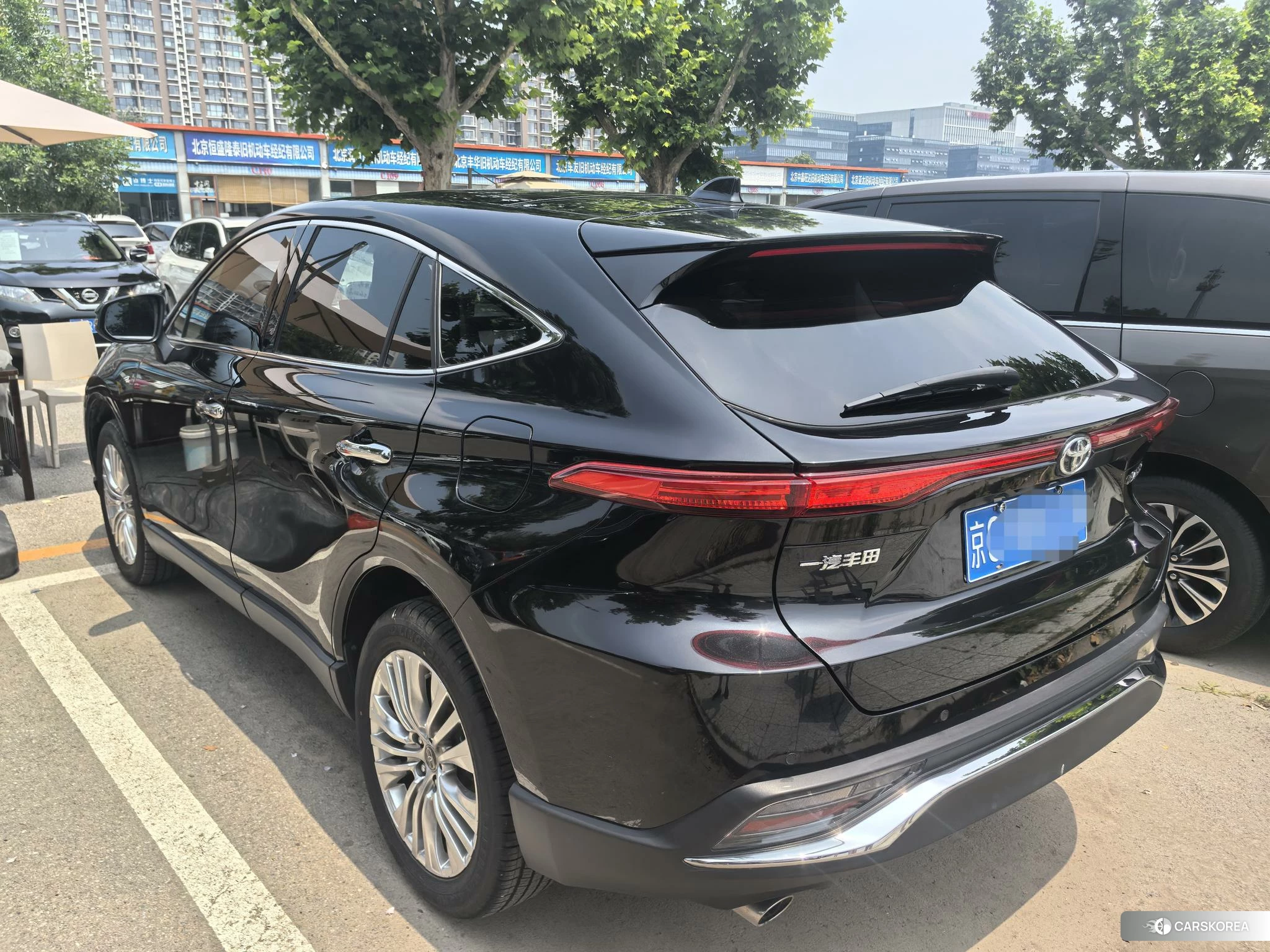 Toyota Ling Fang HARRIER 2021 Черный из Китая