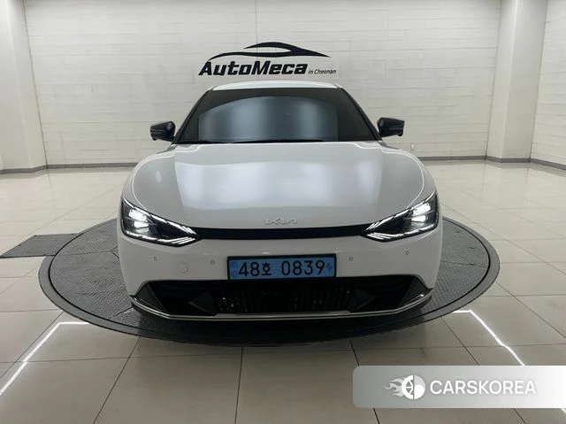 Kia EV6 2022 Белый из Кореи