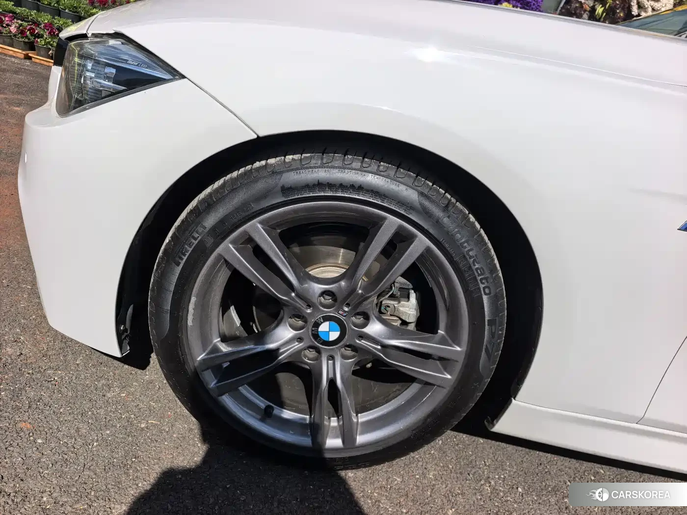 BMW 3 series 2018 Белый из Китая
