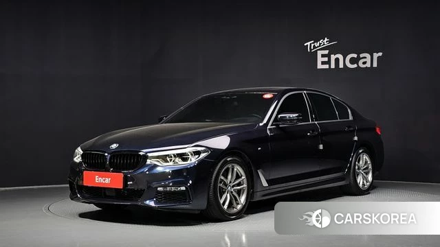 BMW 5 Series (G30) 2018 Черный из Кореи