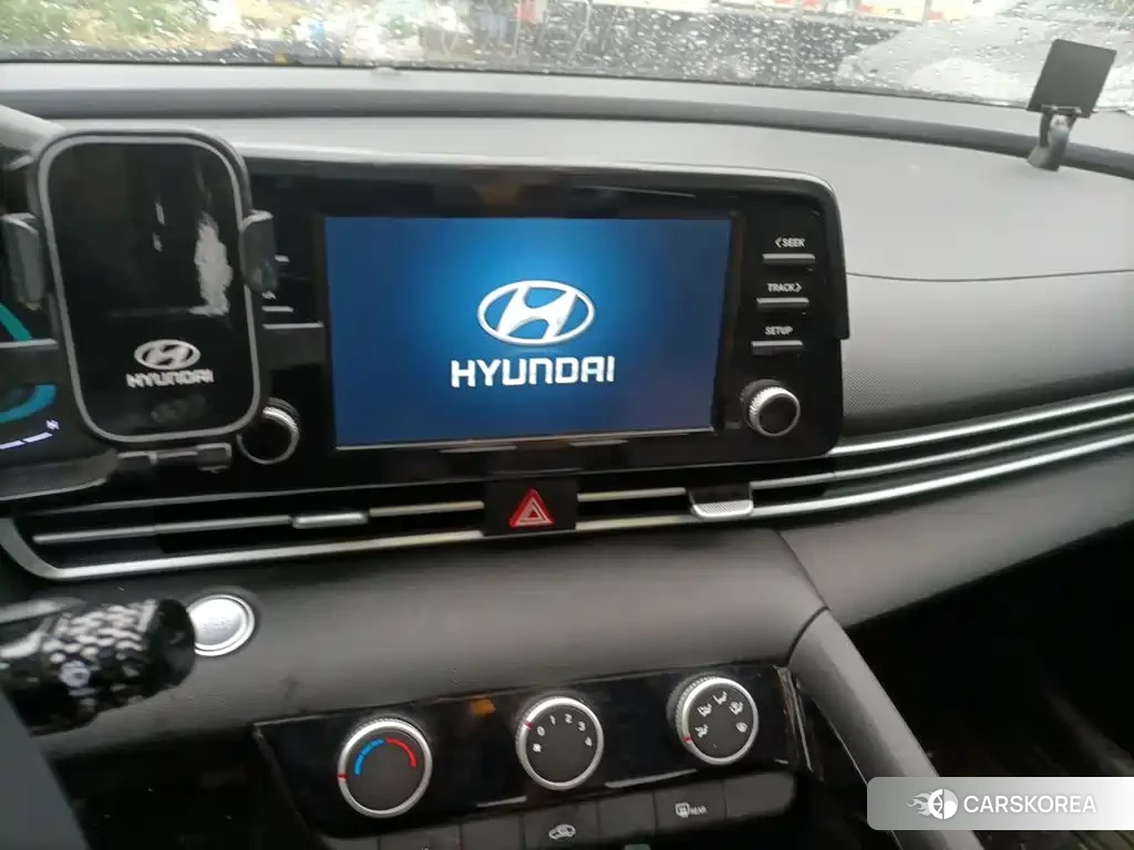 Hyundai Elantra 2024 Белый из Китая