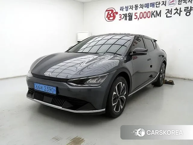 Kia EV6 2023 Серый из Кореи