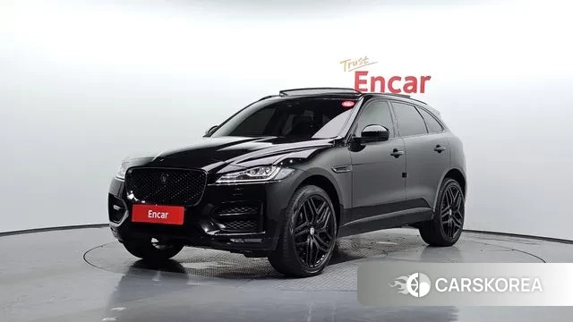 Jaguar F-PACE 2019 Черный из Кореи