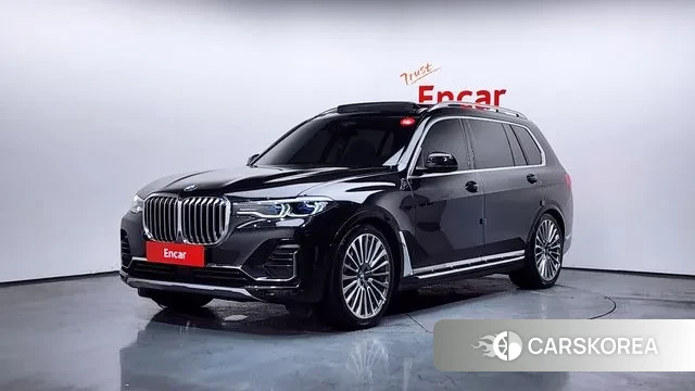 BMW X7 (G07) 2021 Черный из Кореи