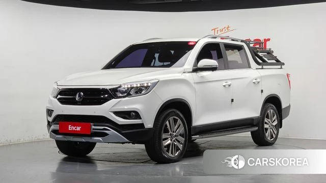 Ssangyong Rexton Sports 2018 Жемчужный цвет из Кореи