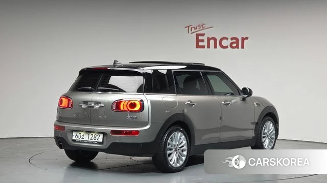 Mini Cooper Clubman 2018 Серебристо-серый из Кореи