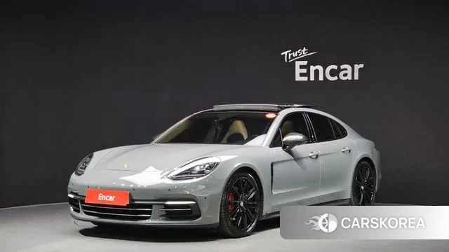 Porsche Panamera (971) 2018 Серебристо-серый из Кореи