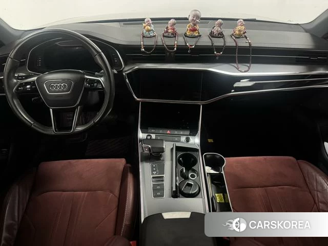 Audi A6L 2021 Серебристо-серый из Китая