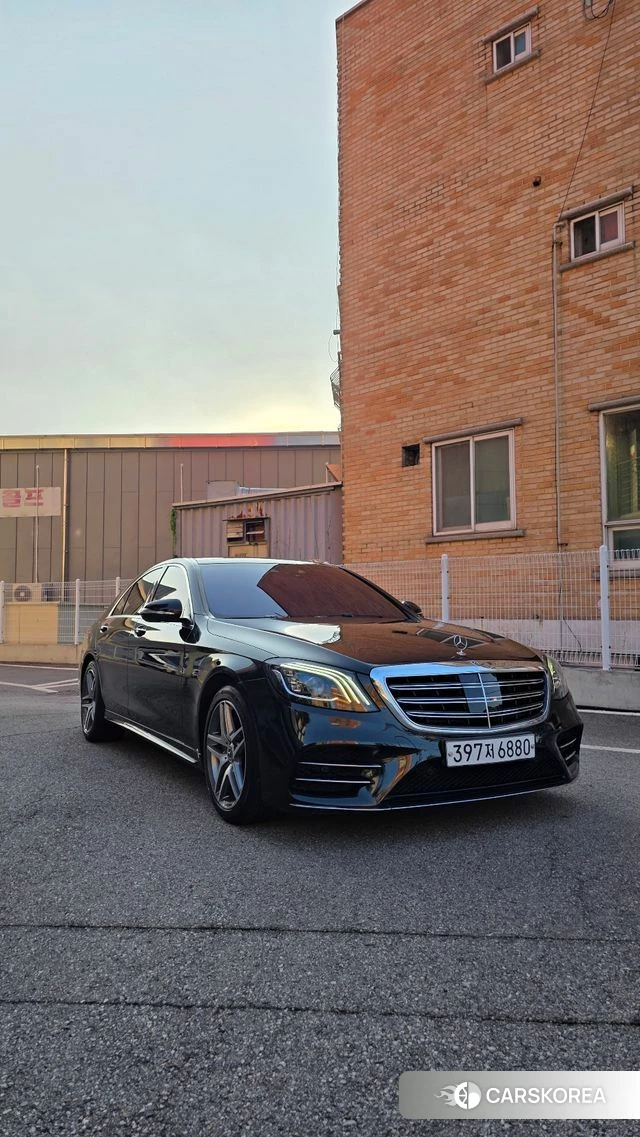 Mercedes-Benz S-Class W222 2019 Черный из Кореи
