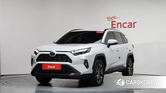 Toyota RAV4 5th Generation 2024 Белый из Кореи