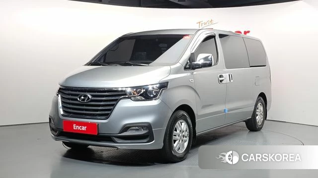 Hyundai The New Grand Starex 2019 Серебристо-серый из Кореи