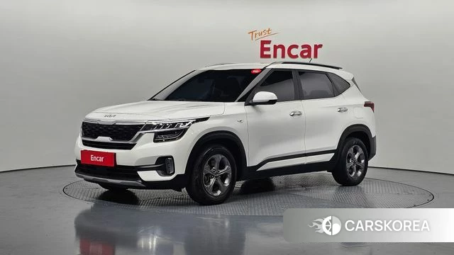 Kia Seltos 2022 Белый из Кореи