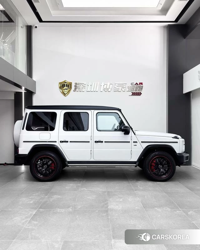 Mercedes-Benz G-class 2023 Белый из Китая