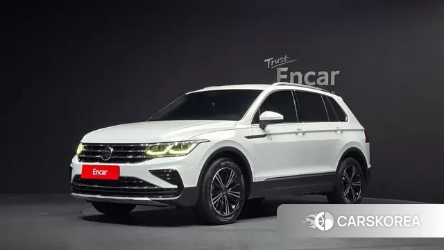 Volkswagen Tiguan second Generation 2022 Белый из Кореи