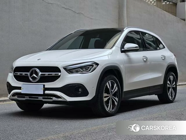 Mercedes-Benz GLA 2021 Белый из Китая