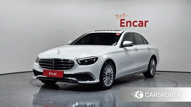 Mercedes-Benz E-Class W213 2020 Белый из Кореи