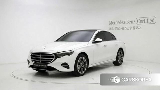 Mercedes-Benz E-Class W214 2025 Белый из Кореи