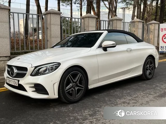 Mercedes-Benz C-Class W205 2021 Белый из Кореи