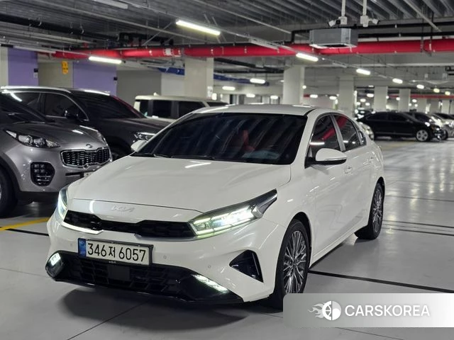 Kia The New K3 2nd generation 2021 Белый из Кореи