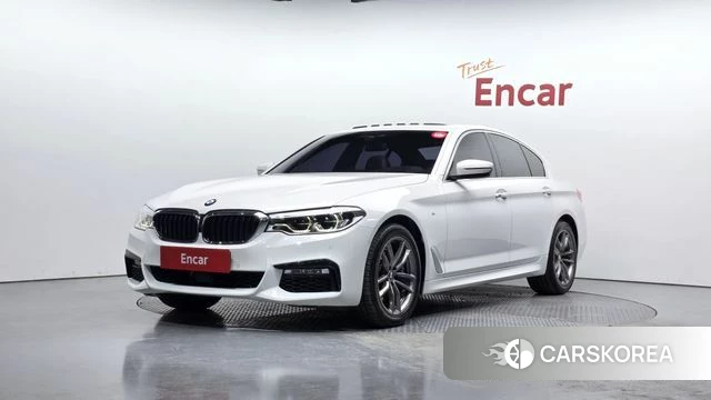 BMW 5 Series (G30) 2018 Белый из Кореи