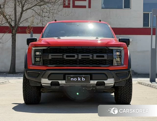 Ford F-150 Raptor 2022 Оранжевый из Китая