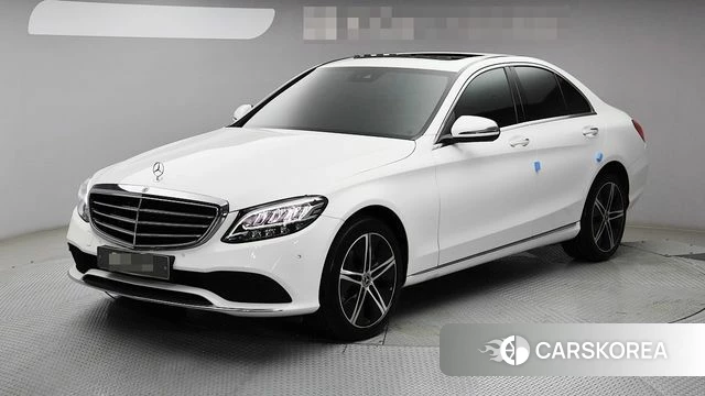 Mercedes-Benz C-Class W205 2019 Белый из Кореи