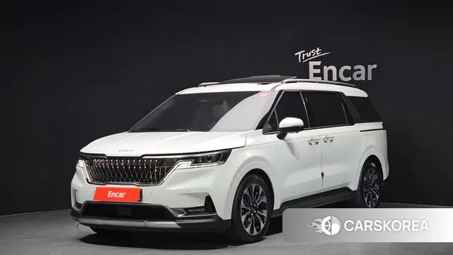 Kia Carnival 4th generation 2023 Белый из Кореи