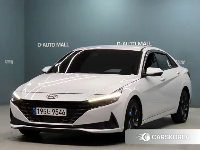 Hyundai Avante Hybrid (CN7) 2022 Белый из Кореи