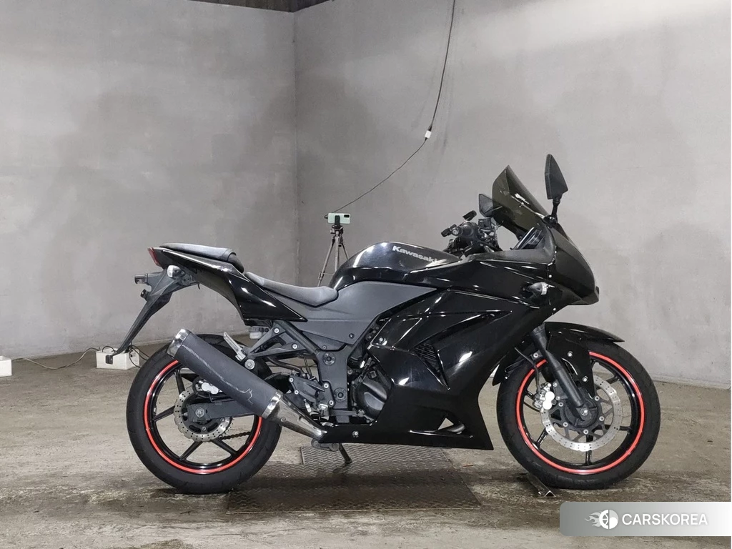 Проданный Kawasaki NINJA 250R id 4153663 из Японии