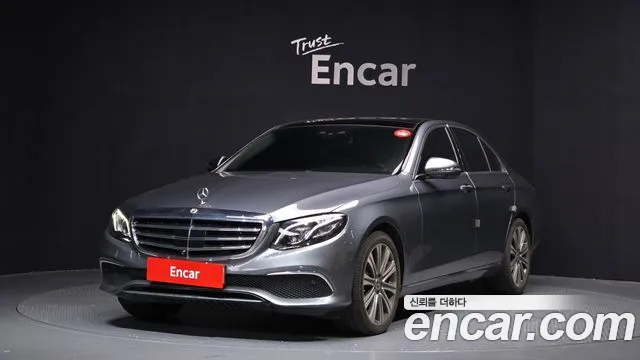 Mercedes-Benz E-Class W213 2019 Серый из Кореи
