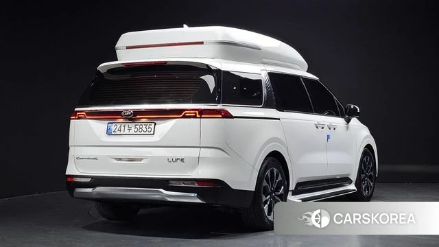 Kia Carnival 4th generation 2021 Белый из Кореи