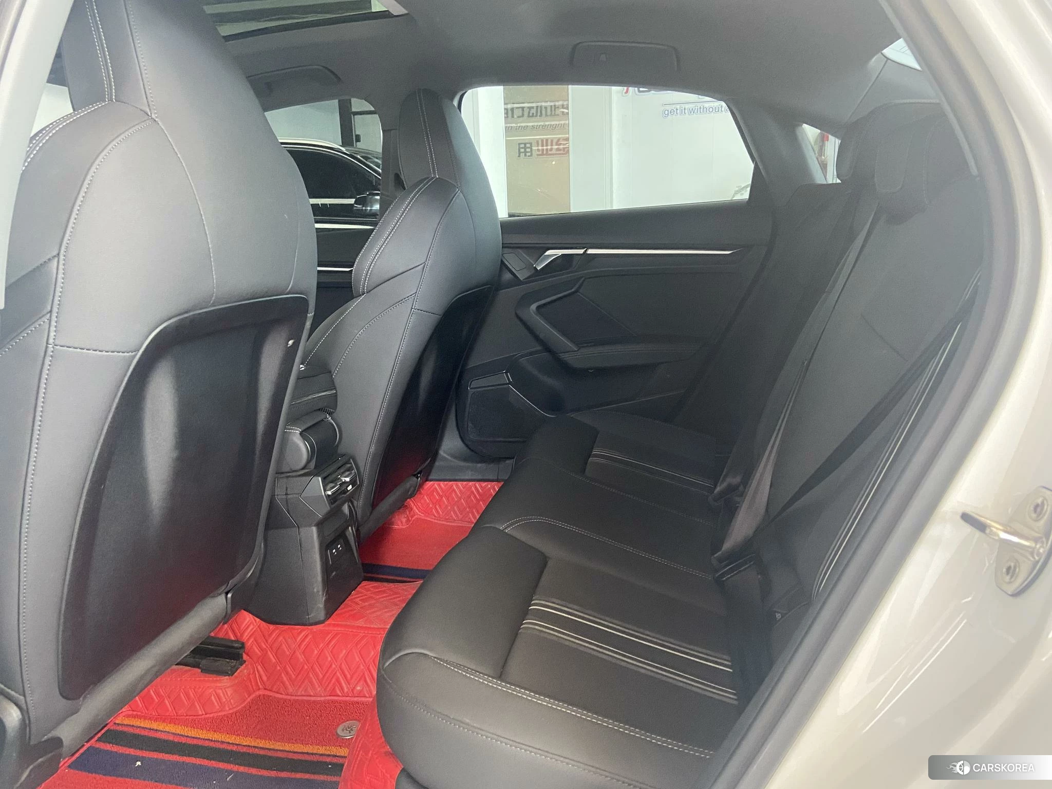 Audi A3 2023 Белый из Китая
