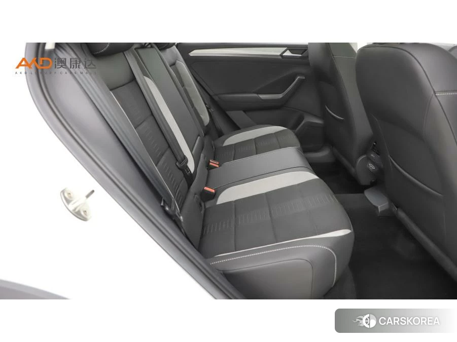 Volkswagen T-Roc 2022 Белый из Китая