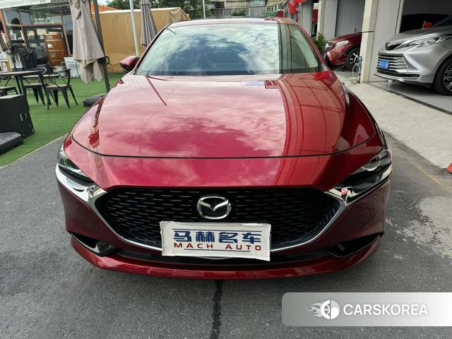 Mazda 3 Angkesaila 2021 Красный из Китая