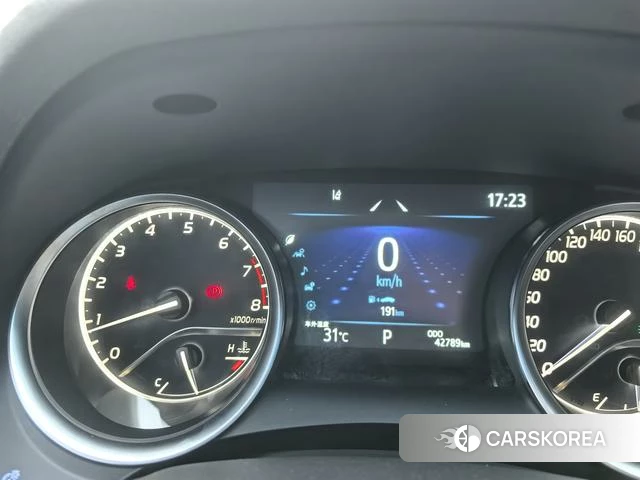 Toyota Camry 2023 Шампань из Китая