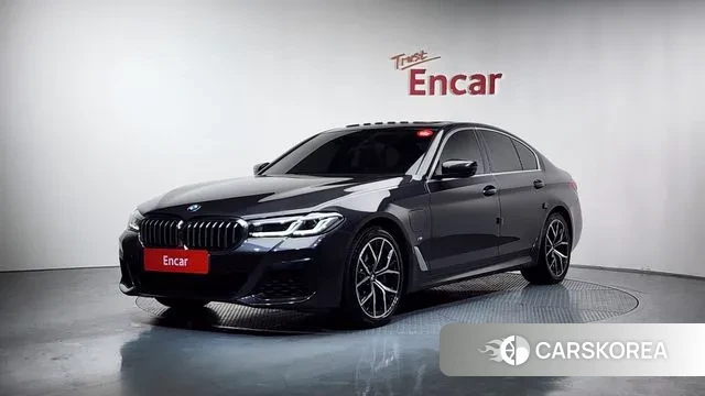 BMW 5 Series (G30) 2021 Серый из Кореи