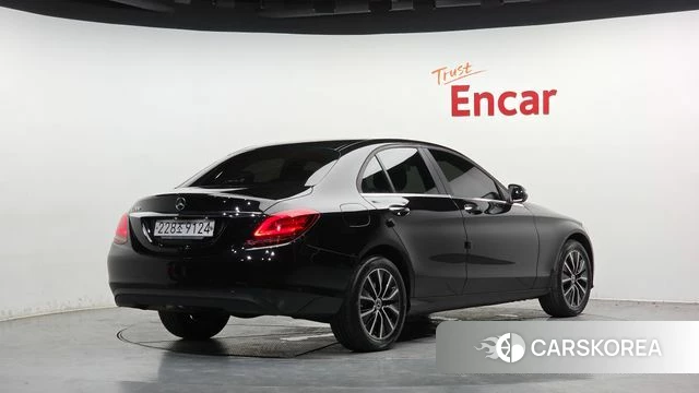 Mercedes-Benz C-Class W205 2019 Черный из Кореи