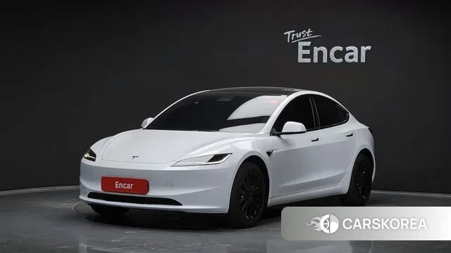 Tesla Model 3 2024 Белый из Кореи
