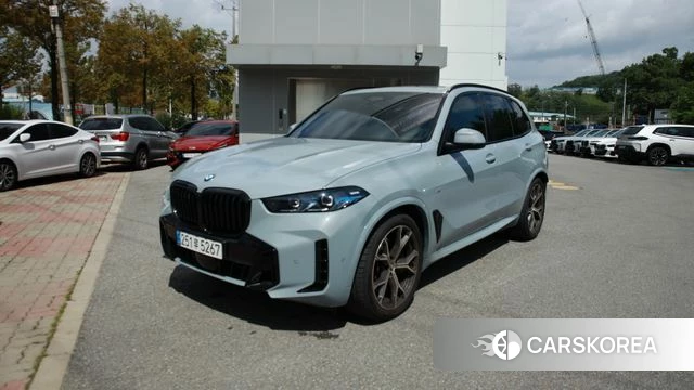 BMW X5 (G05) 2025 Цвет галактики из Кореи
