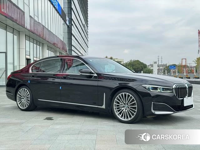 BMW 7 series 2021 Черный из Китая