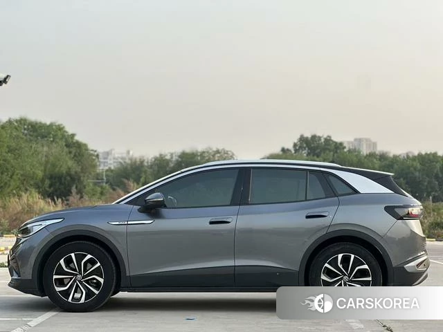 Volkswagen ID.4 X 2024 Серебристо-серый из Китая
